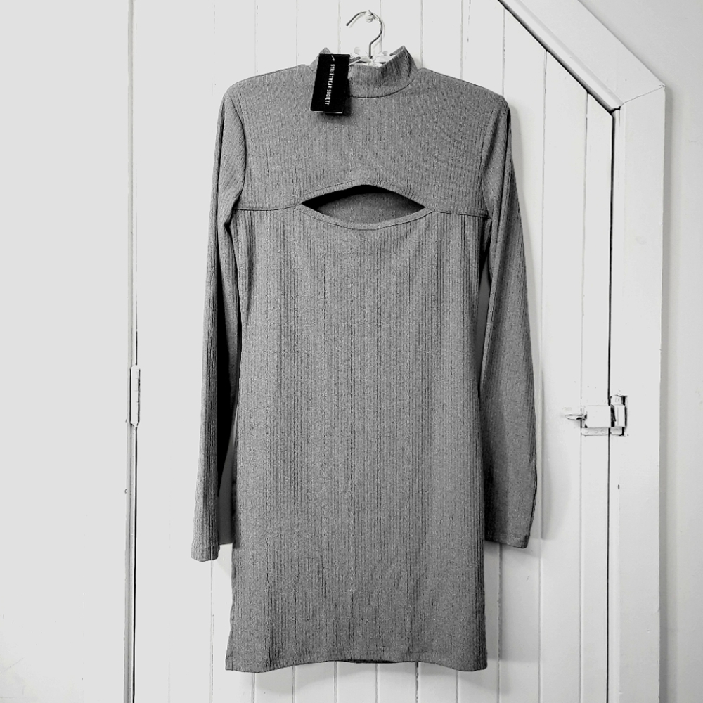 *BNWT* STREETWEAR SOCIETY Sweater Dress, Long Sleeve, Crew Neck, Peephole
